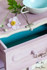 Henrietta Annie Sloan Chalk Paint Furniture Texture Close-Up