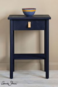Furniture painted with Oxford Navy Annie Sloan Chalk Paint